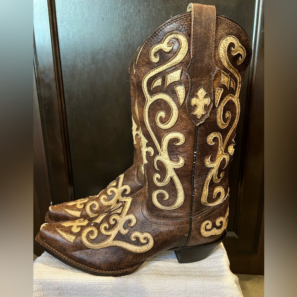 TONY LAMA EARTH SANTA FE SNIPT TOE WESTERN BOOTS GUC